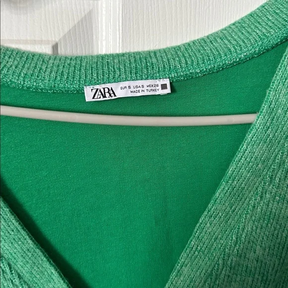 Zara Lounge Set - Picture 6 of 8